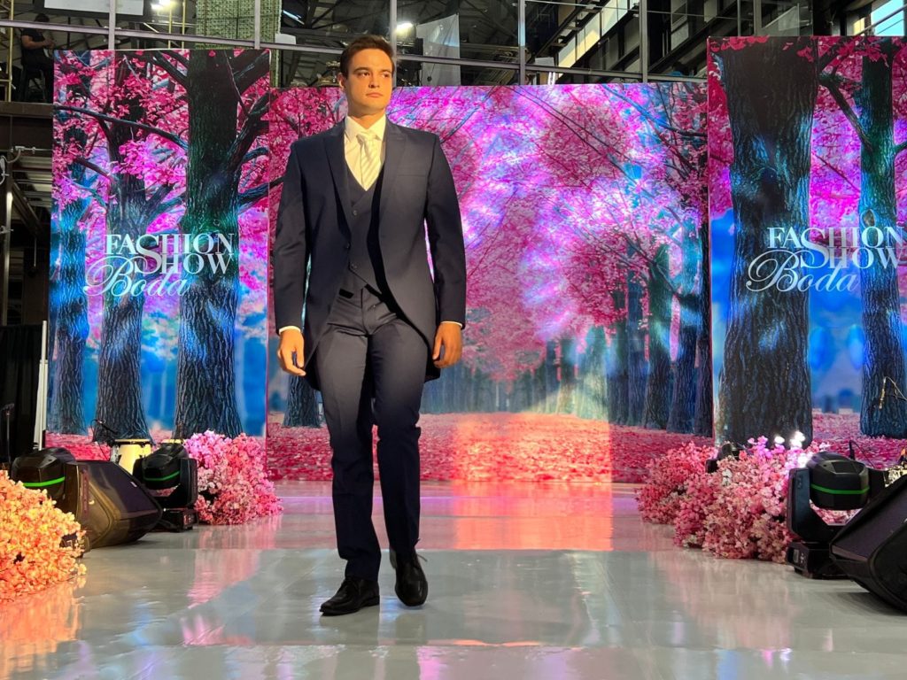 fashion show activacion